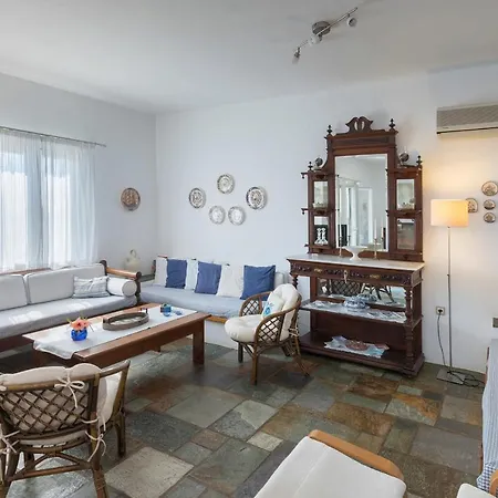 Summer House - Finikas Syros Vissa