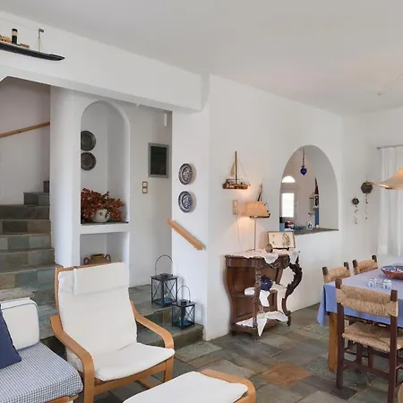 Summer House - Finikas Syros Vissa