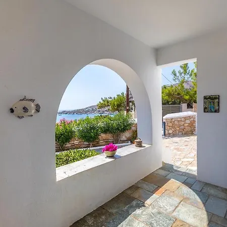 Summer House - Finikas Syros Villa