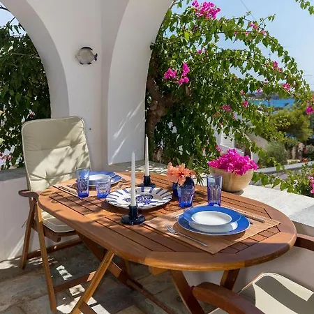 Summer House - Finikas Syros Villa