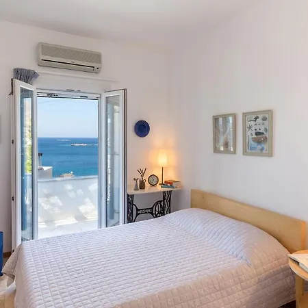 Summer House - Finikas Syros